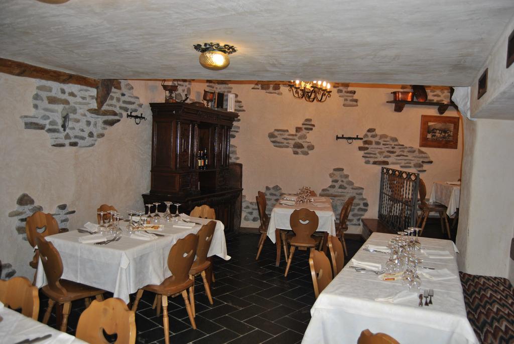 קייזה אין ולמלנקו Casa Vacanza La Rocca מראה חיצוני תמונה
