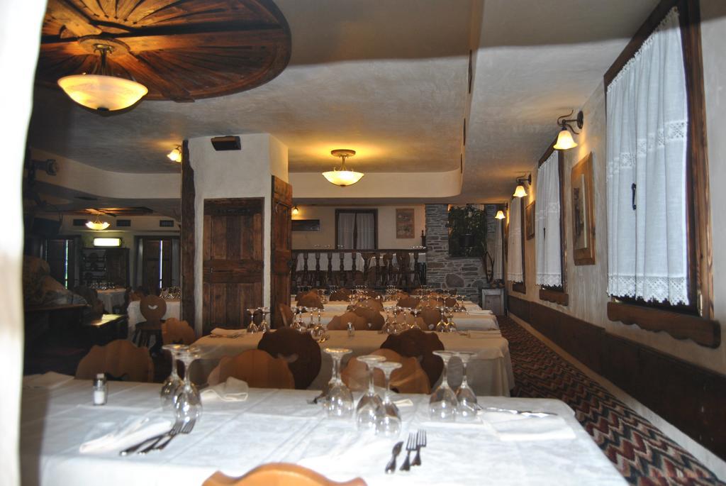 קייזה אין ולמלנקו Casa Vacanza La Rocca מראה חיצוני תמונה
