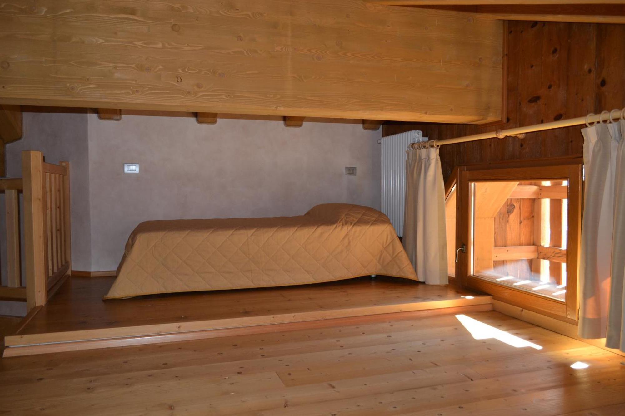 קייזה אין ולמלנקו Casa Vacanza La Rocca מראה חיצוני תמונה