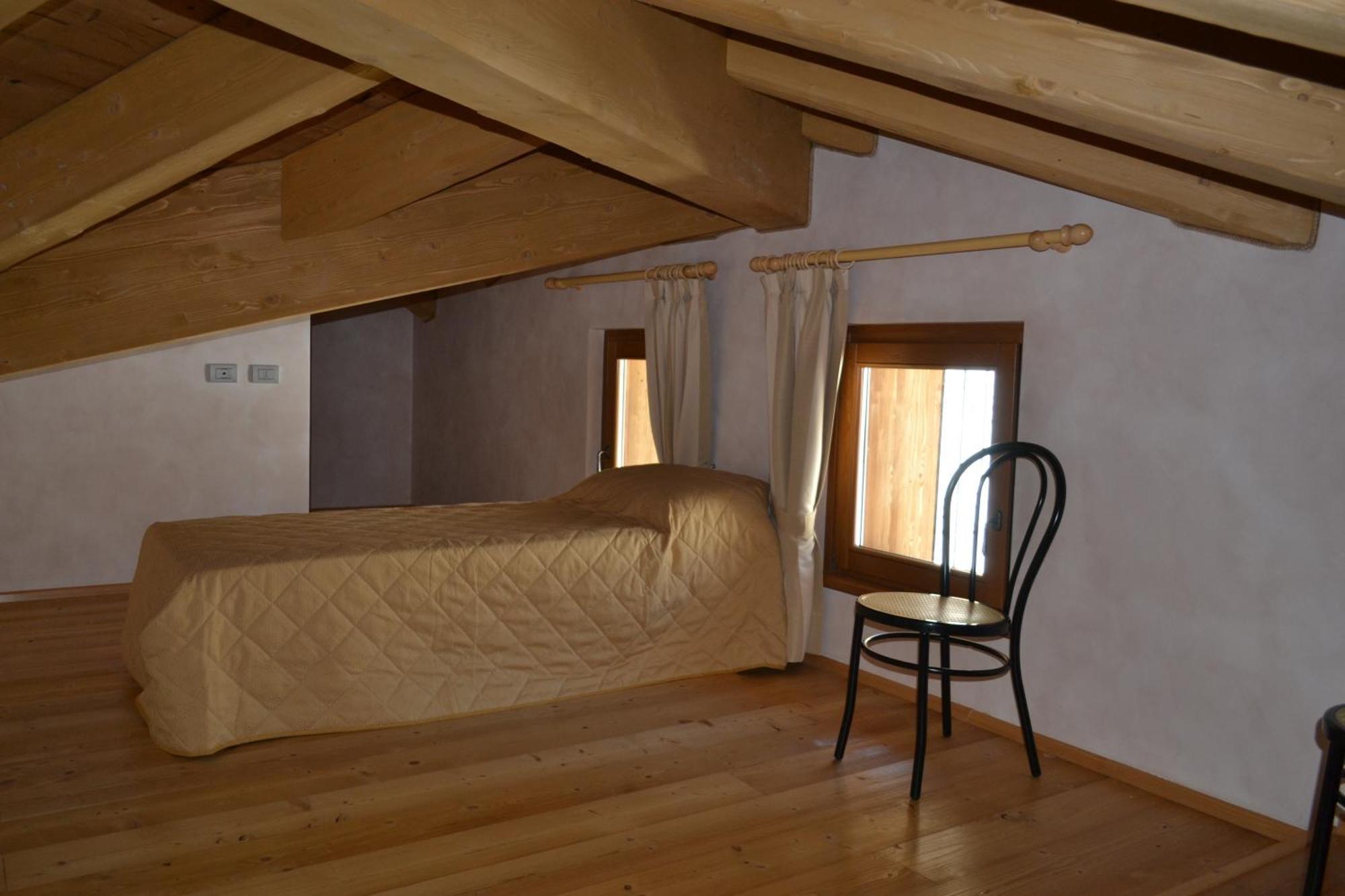 קייזה אין ולמלנקו Casa Vacanza La Rocca מראה חיצוני תמונה