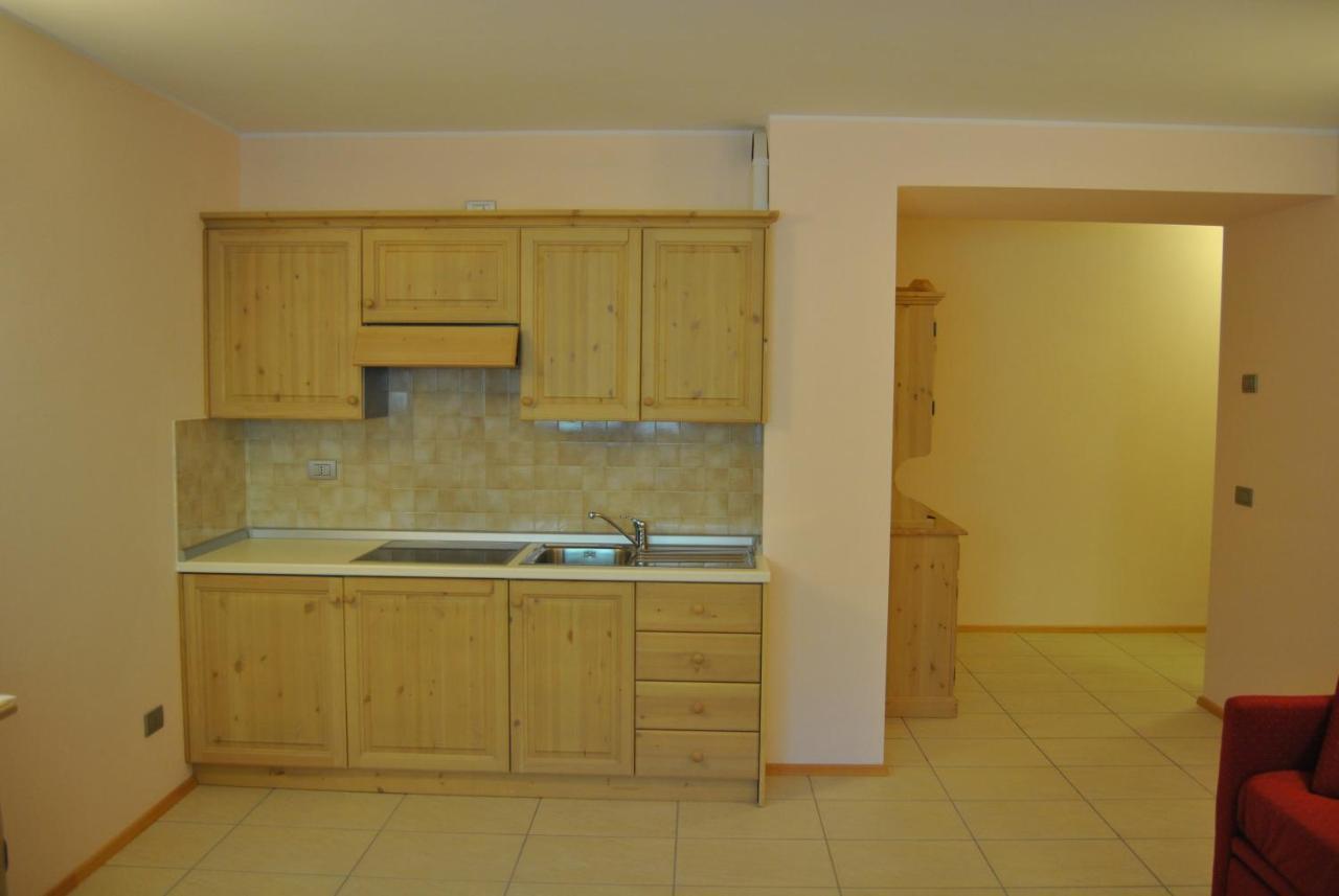 קייזה אין ולמלנקו Casa Vacanza La Rocca מראה חיצוני תמונה
